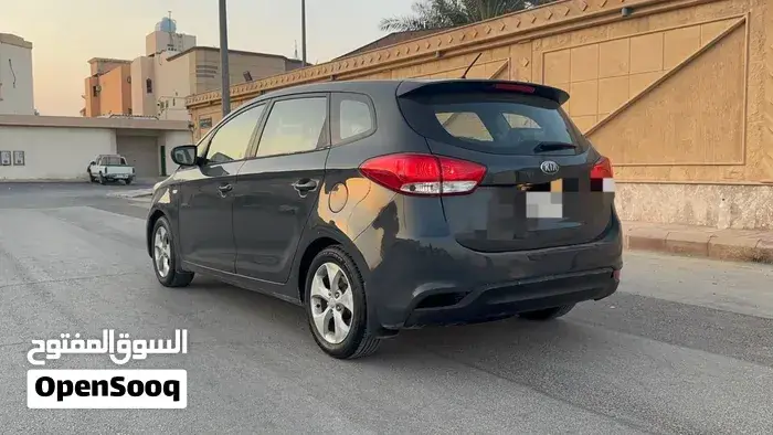 Kia Carens 2014 photo 3