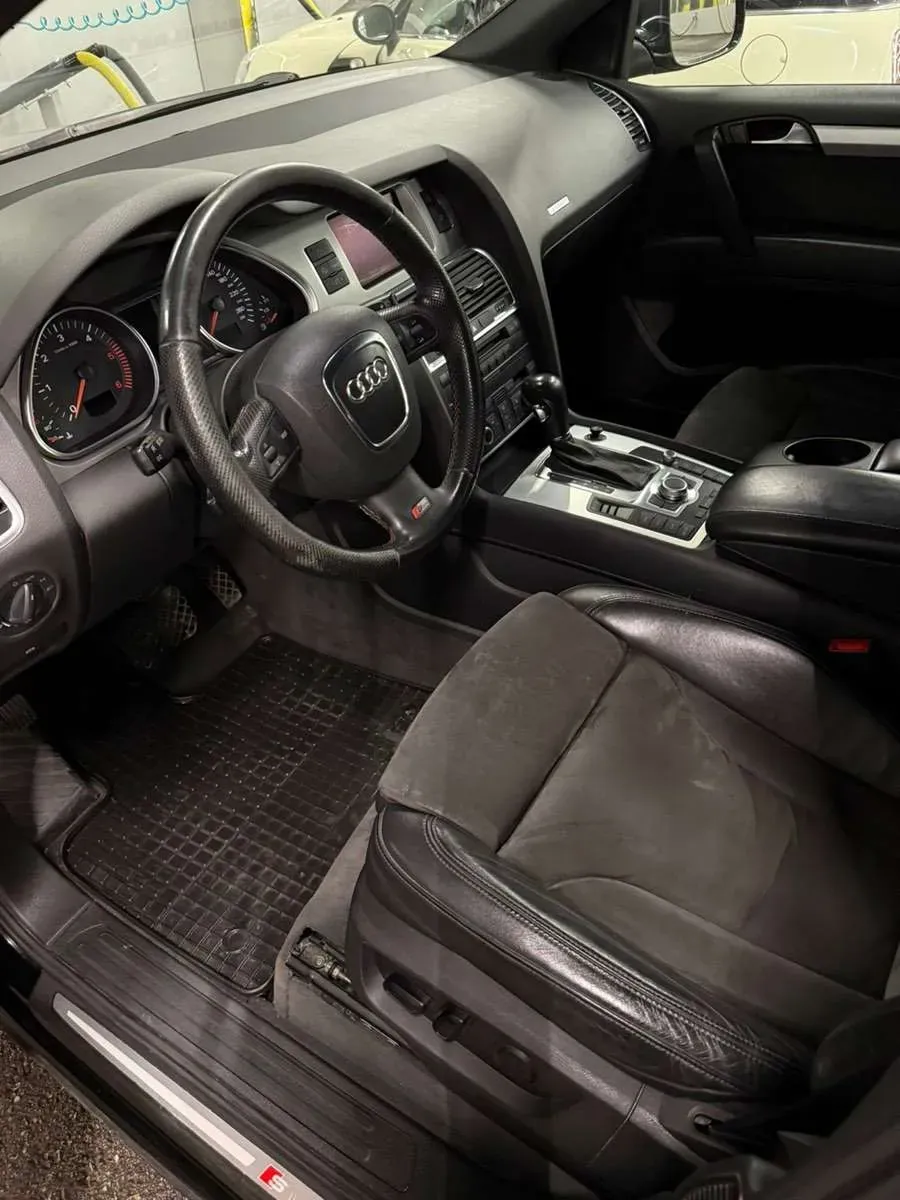 Audi Q7 2007 photo 3