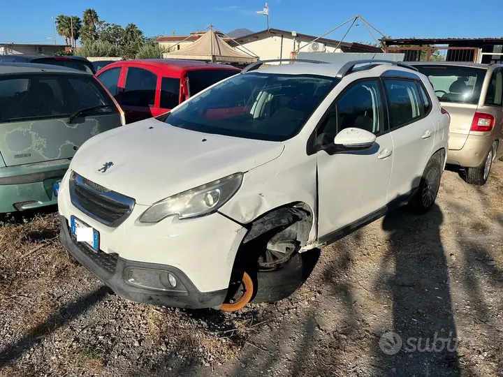 Peugeot 2008 2016 photo 2