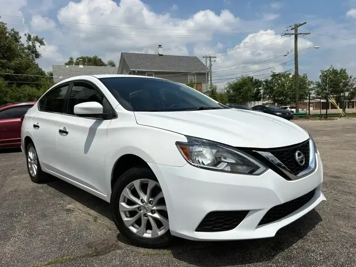 Nissan Sentra 2018 photo 4