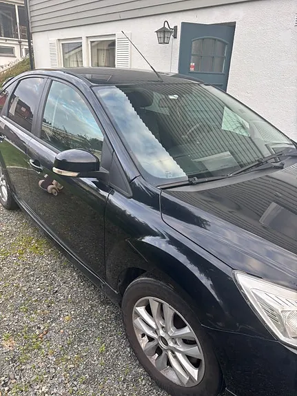 Ford Focus 2010 photo 5
