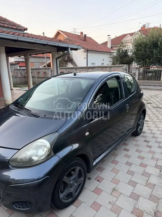 Toyota Aygo 2009 photo 3