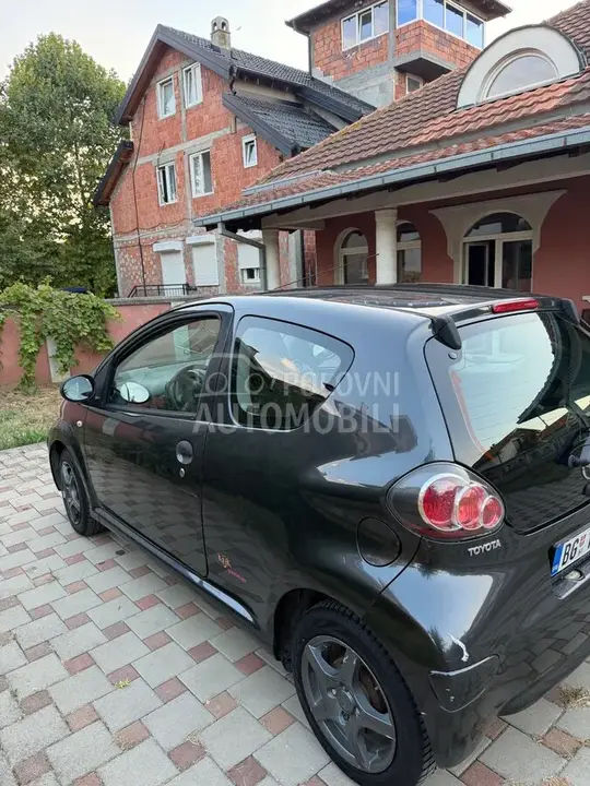 Toyota Aygo 2009 photo 4