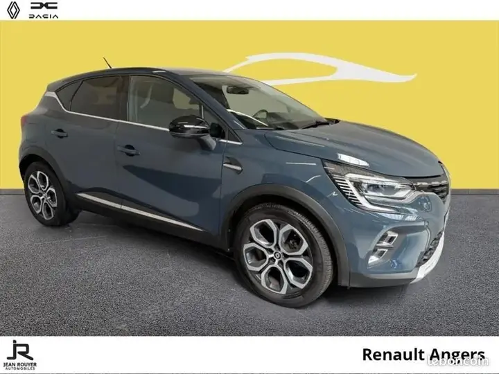 Renault Captur 2022 photo 2