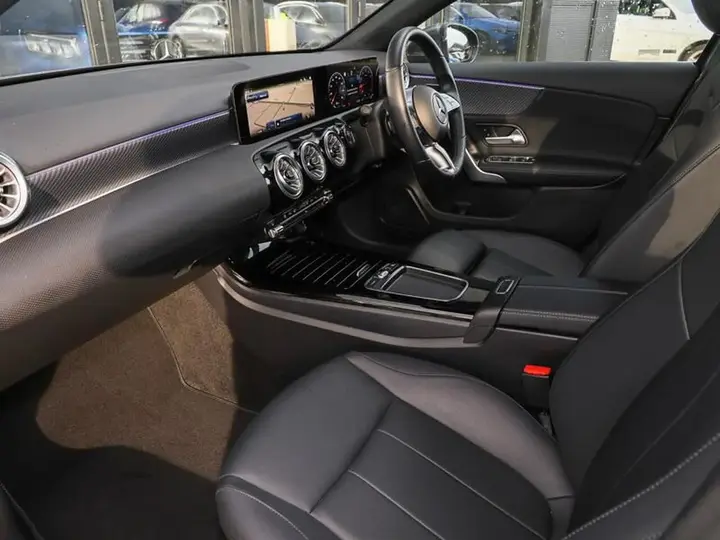 Mercedes-Benz A-Class 2025 photo 5