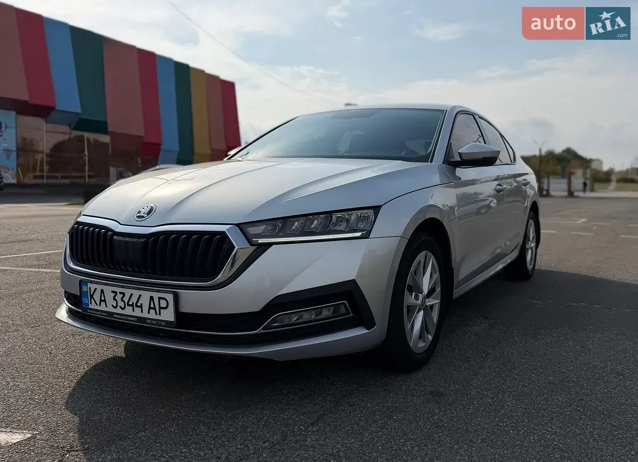 Skoda Octavia 2023 photo 5