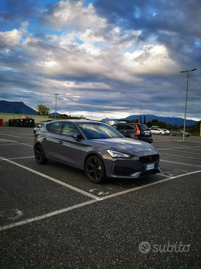 Cupra Leon 2024 photo 2