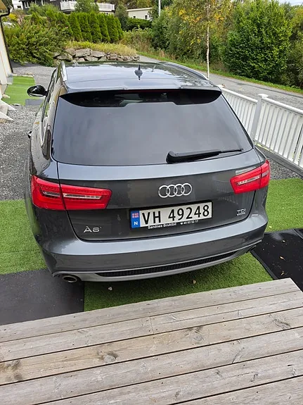 Audi A6 2013 photo 2