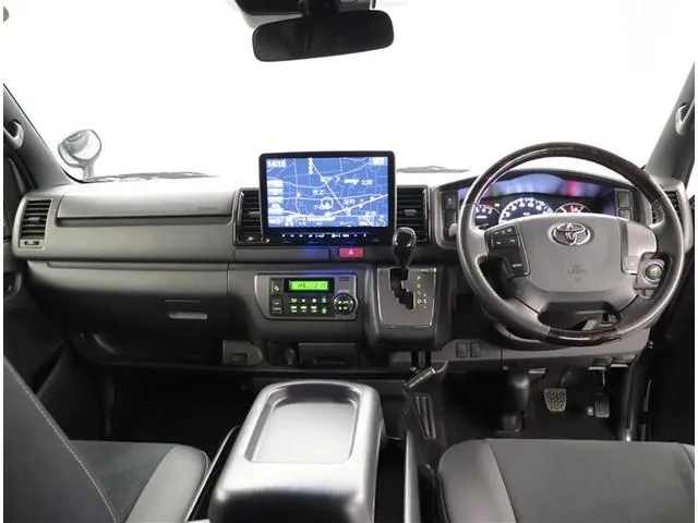 Toyota Hiace 2019 photo 5