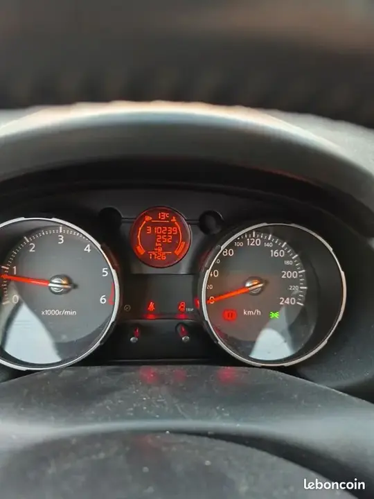 Nissan Qashqai 2009 photo 3