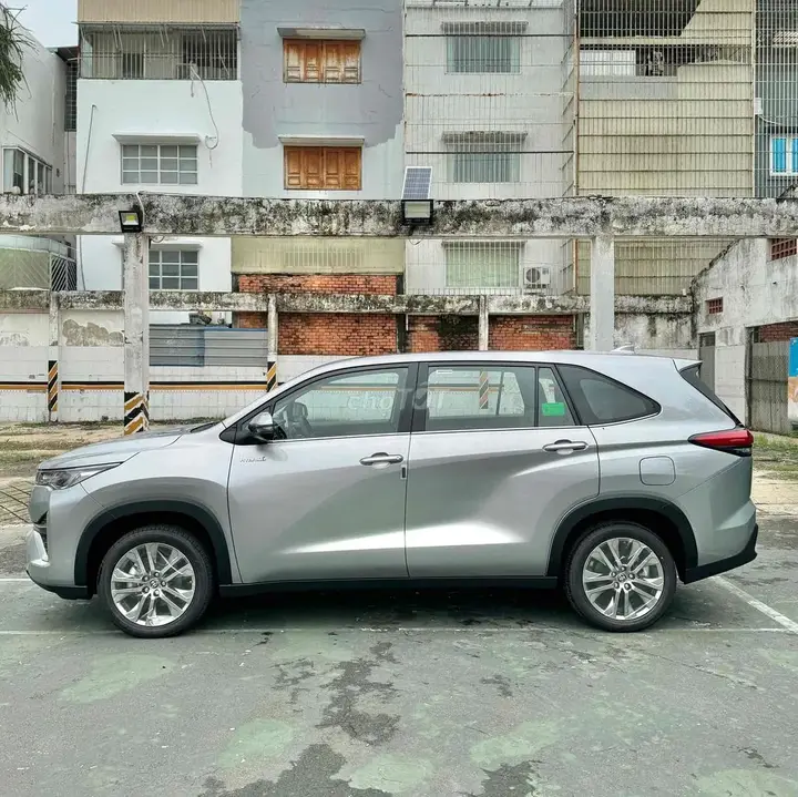 Toyota Innova Cross 2026 photo 4