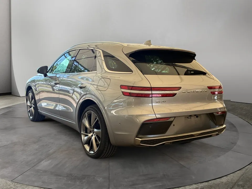 Genesis Gv70 2026 photo 3