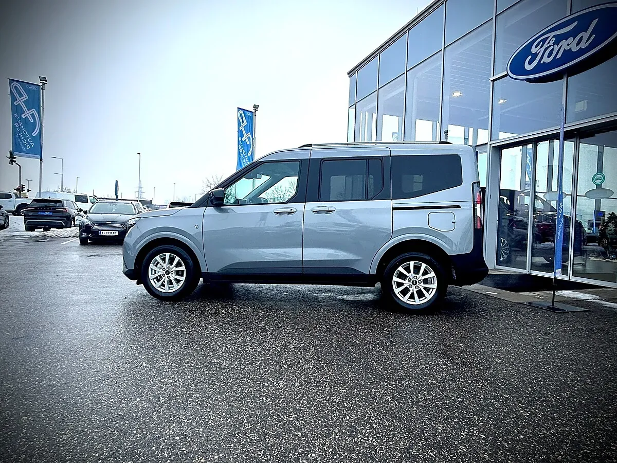 Ford Tourneo photo 3