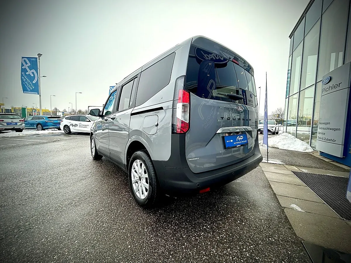 Ford Tourneo photo 4