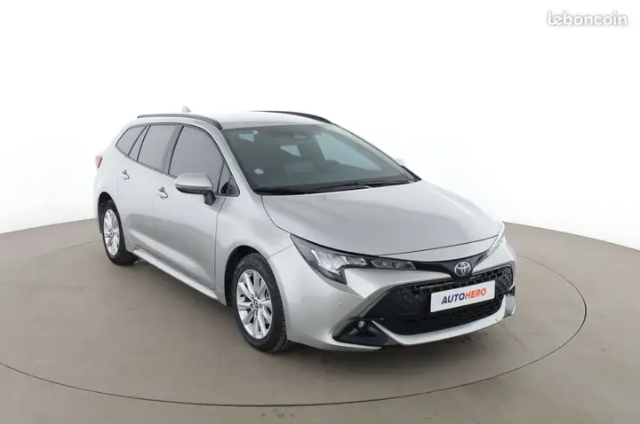 Toyota Corolla Touring Sports 2024 photo 4