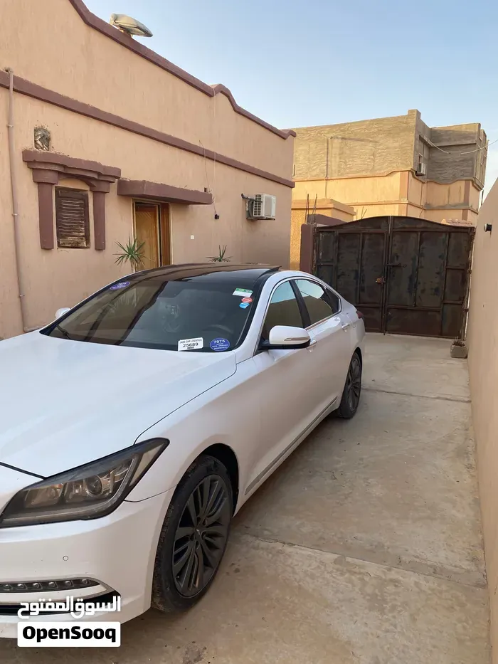 Genesis G80 2016 photo 4