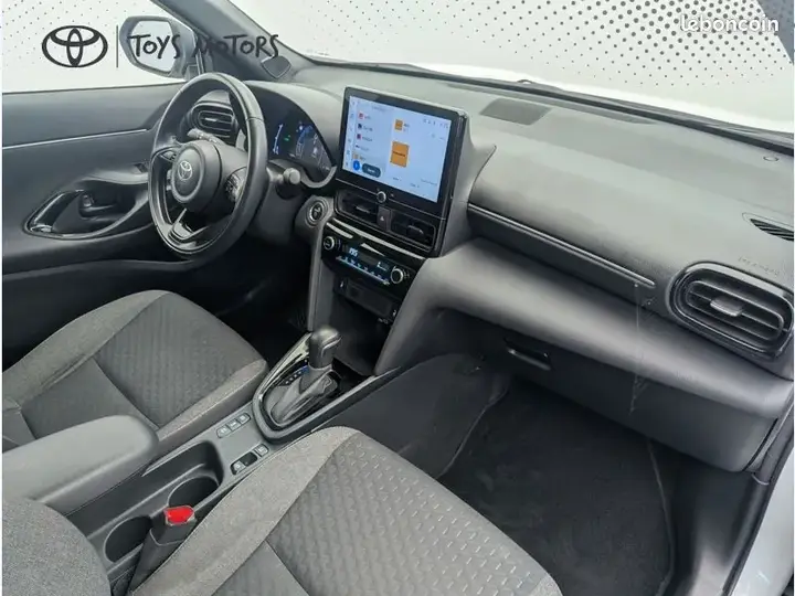 Toyota Yaris Cross 2024 photo 4
