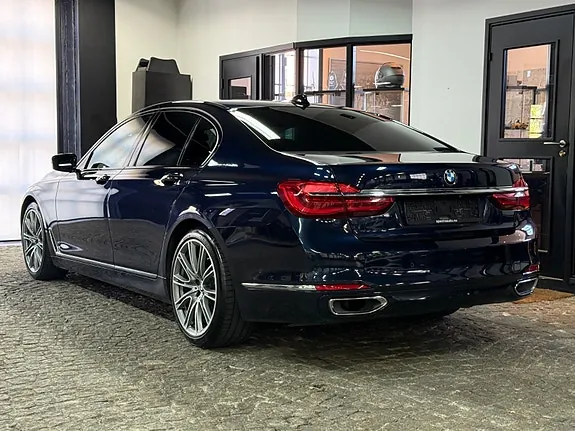 BMW 730D 2016 photo 3