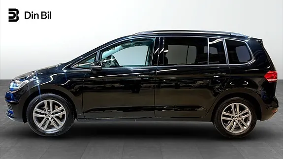 Volkswagen Touran 2025 photo 2