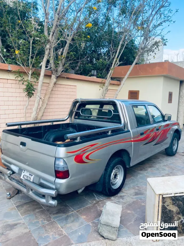 Mitsubishi L200 2004 photo 3