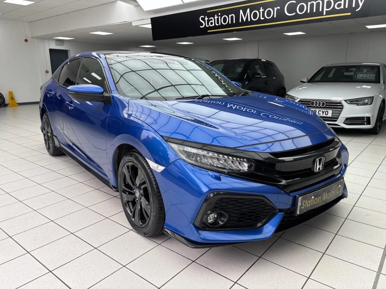 Honda Civic 2019 photo 3