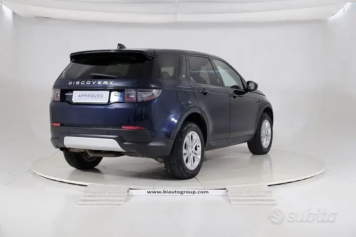 Land Rover Discovery Sport 2020 photo 2