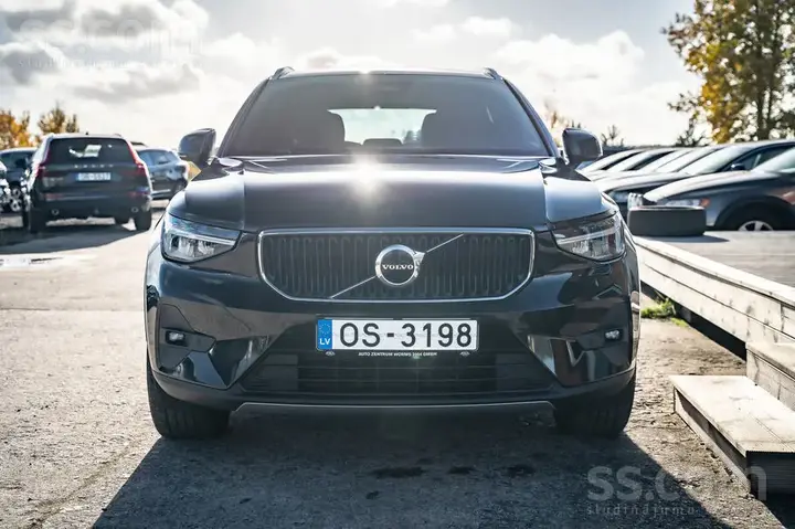 Volvo Xc40 2023 photo 2