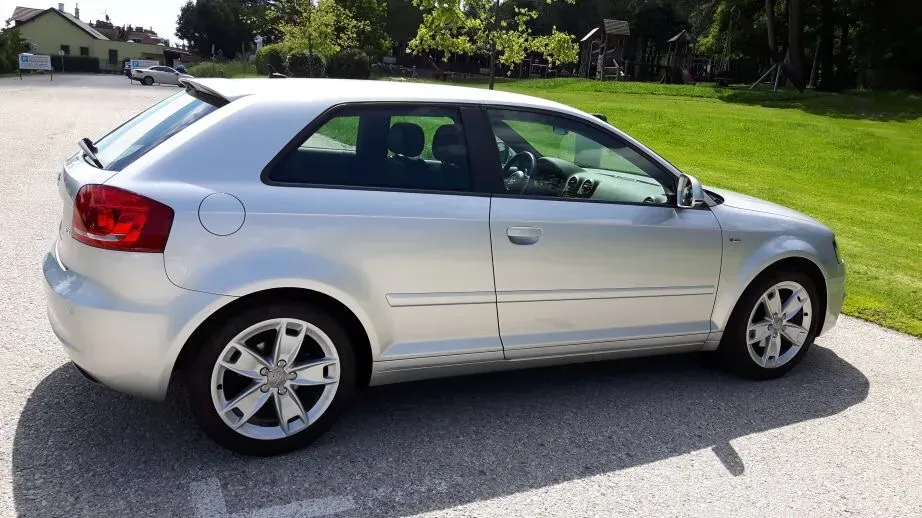 Audi A3 2008 photo 2