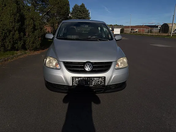 Volkswagen Fox 2005 photo 2