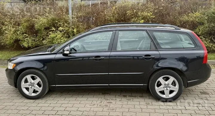 Volvo V50 2009 photo 3