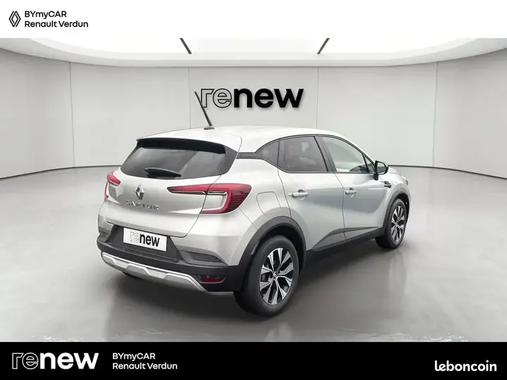 Renault Captur 2024 photo 5