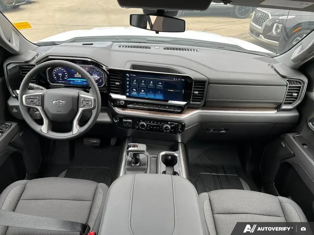 Chevrolet Silverado 1500 2026 photo 4