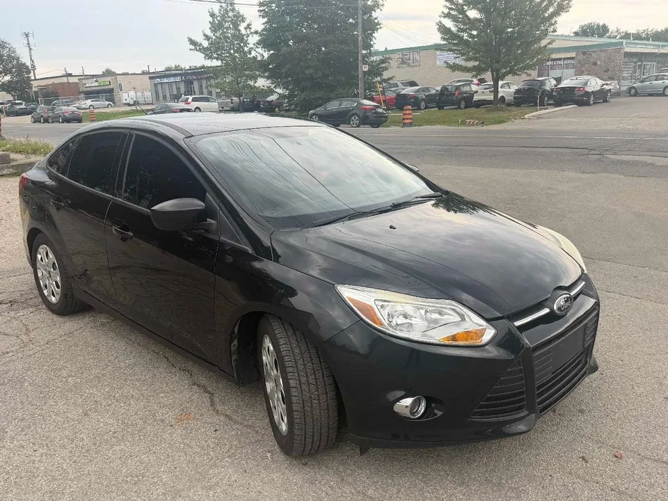 Ford Focus 2012 photo 4