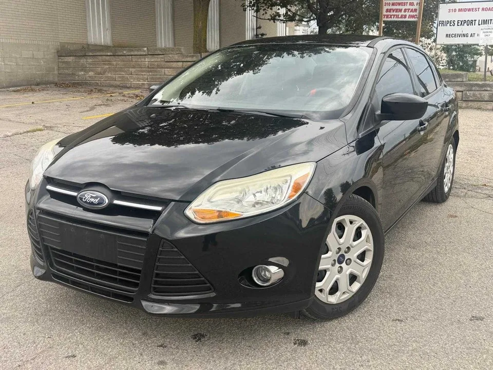 Ford Focus 2012 photo 3