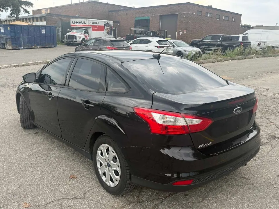 Ford Focus 2012 photo 5