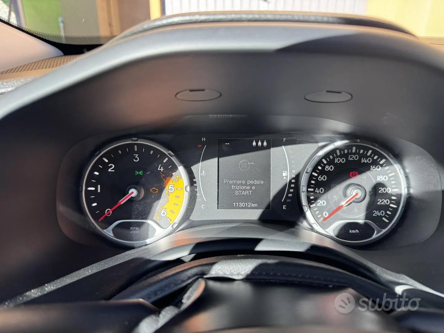 Jeep Renegade 2016 photo 5