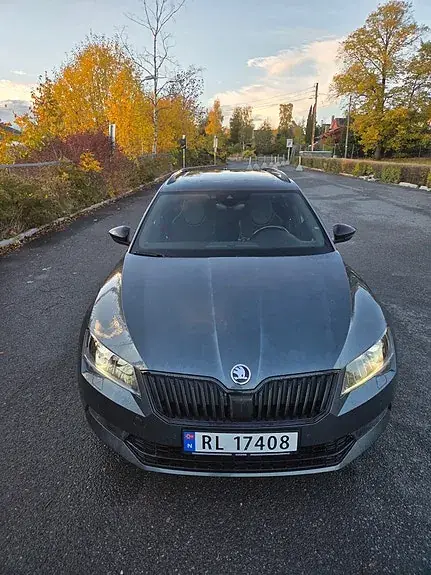 Skoda Superb 2017 photo 4