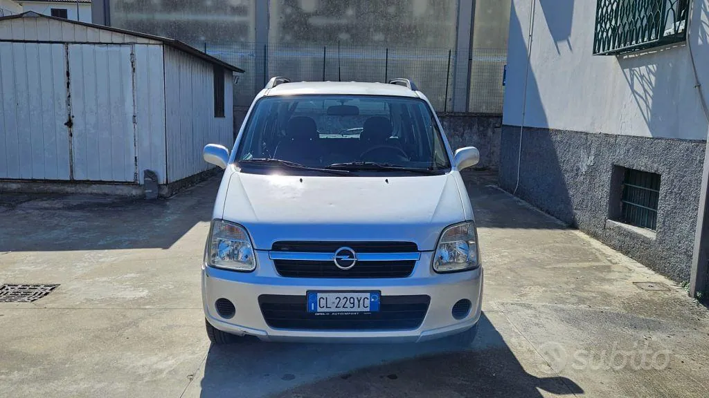 Opel Agila 2004 photo 2