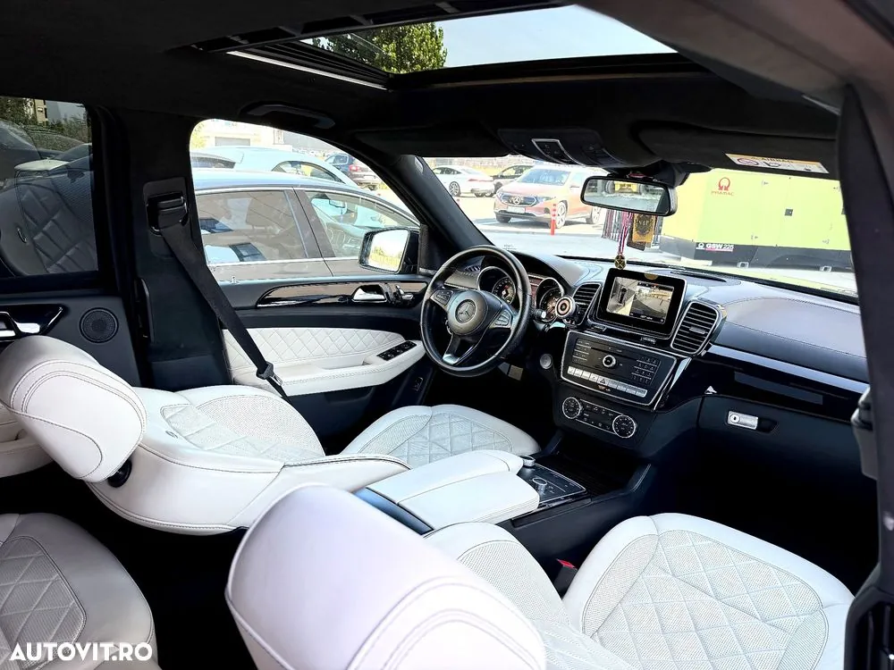 Mercedes-Benz Gls 2018 photo 2