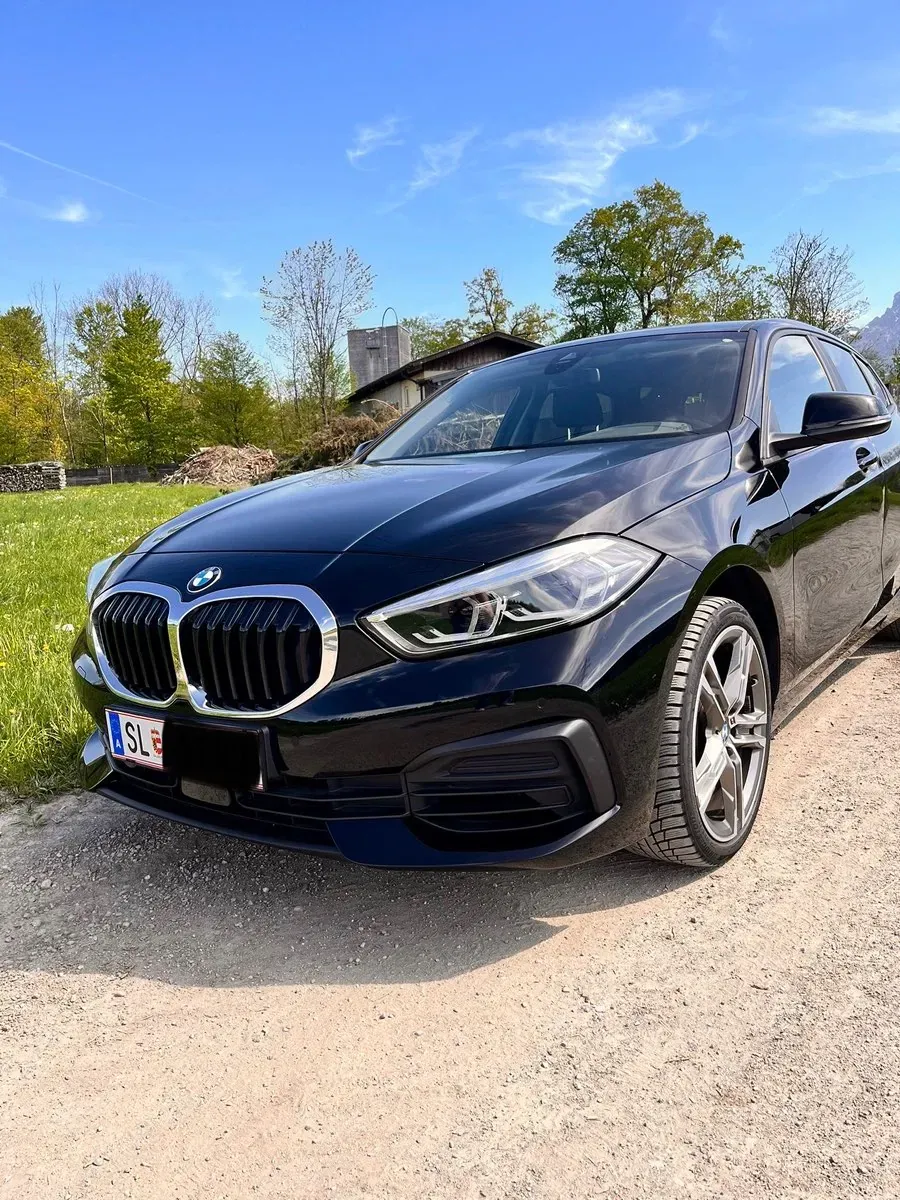 BMW 1 Series 2023 photo 3