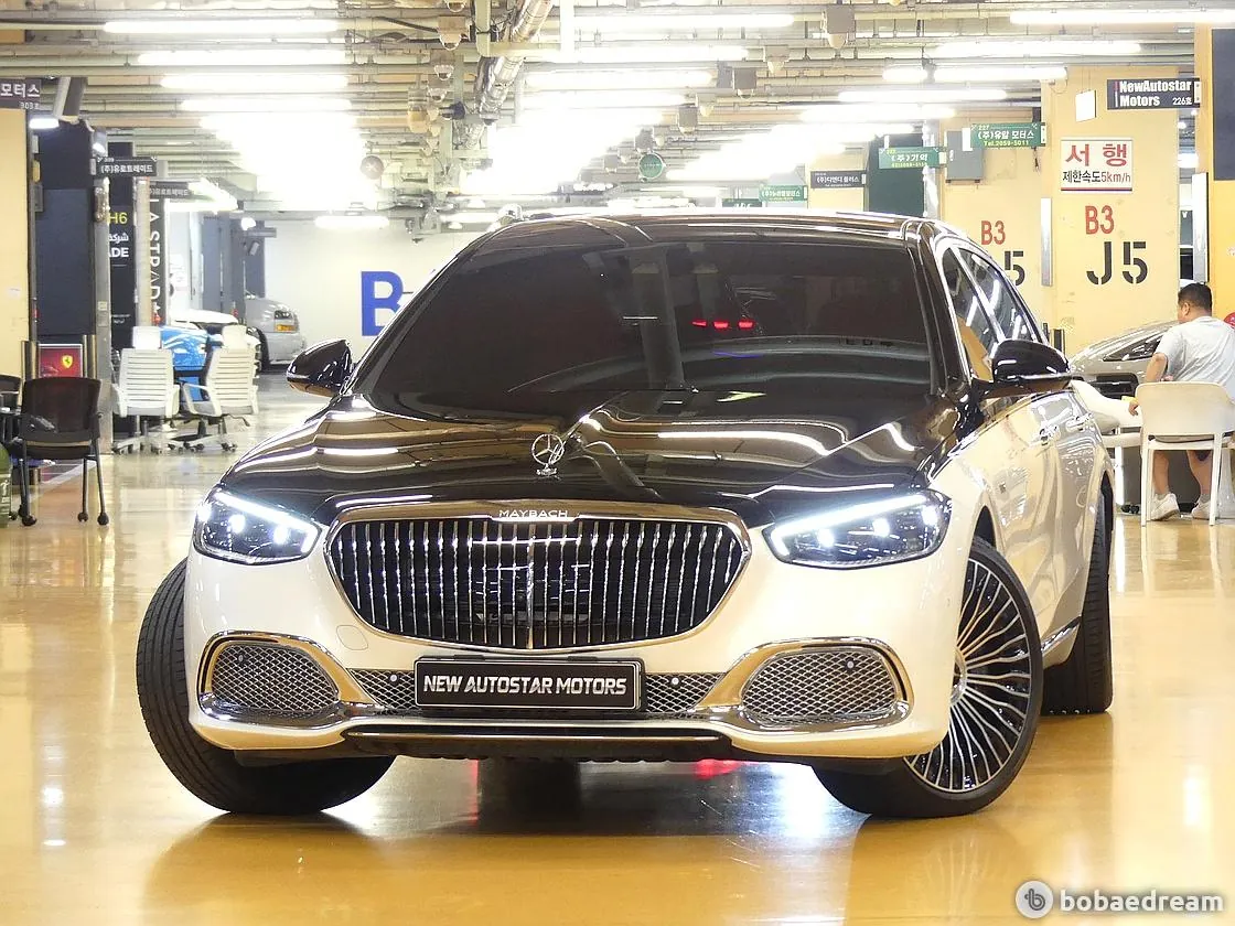 Mercedes-Benz Maybach S680