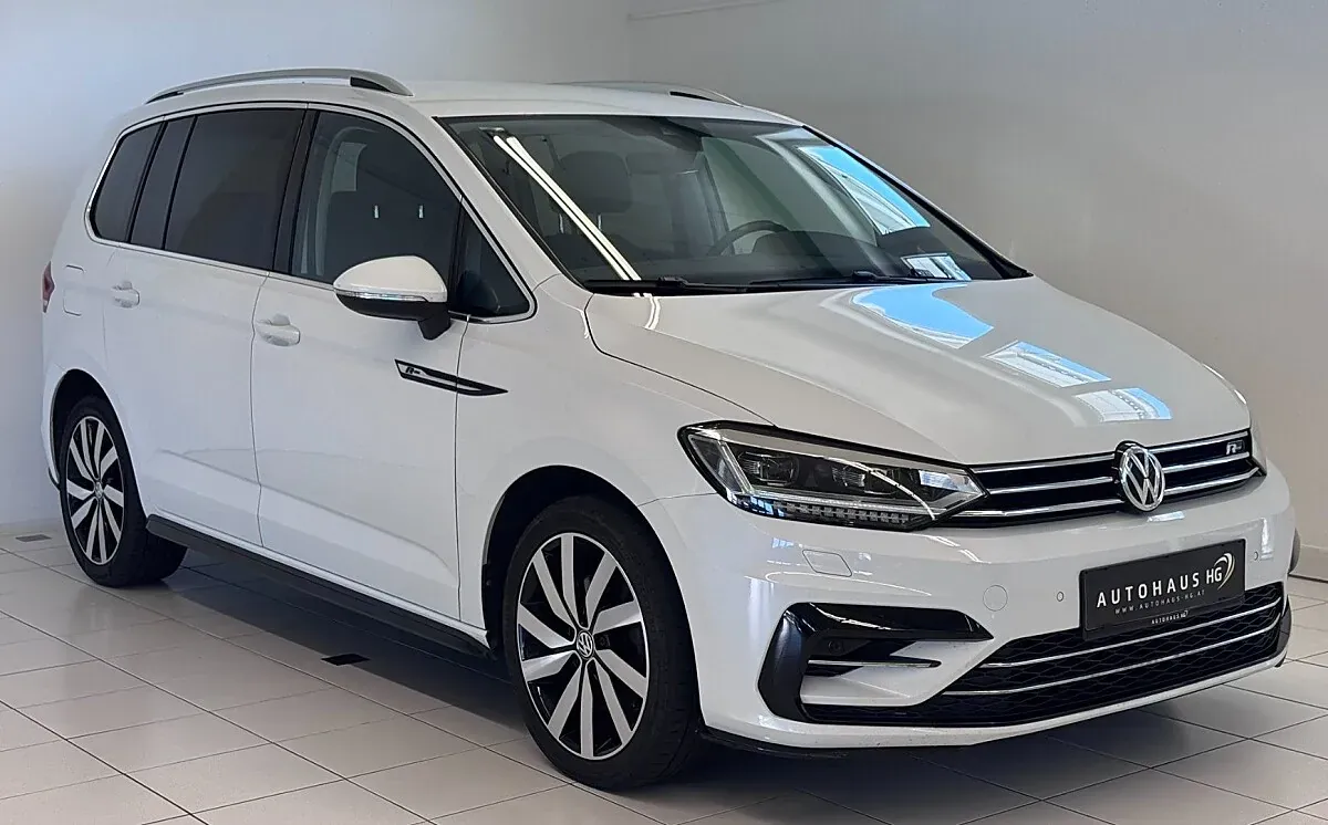 Volkswagen Touran 2020 photo 2