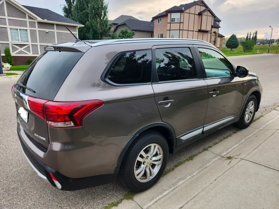 Mitsubishi Outlander 2016 photo 4