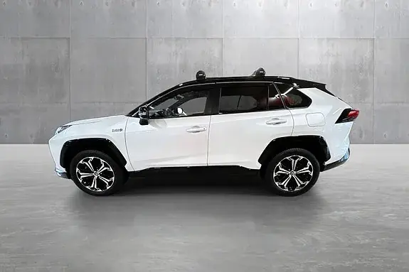 Toyota Rav4 2023 photo 2