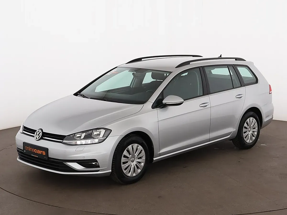 Volkswagen Golf 2019 photo 2