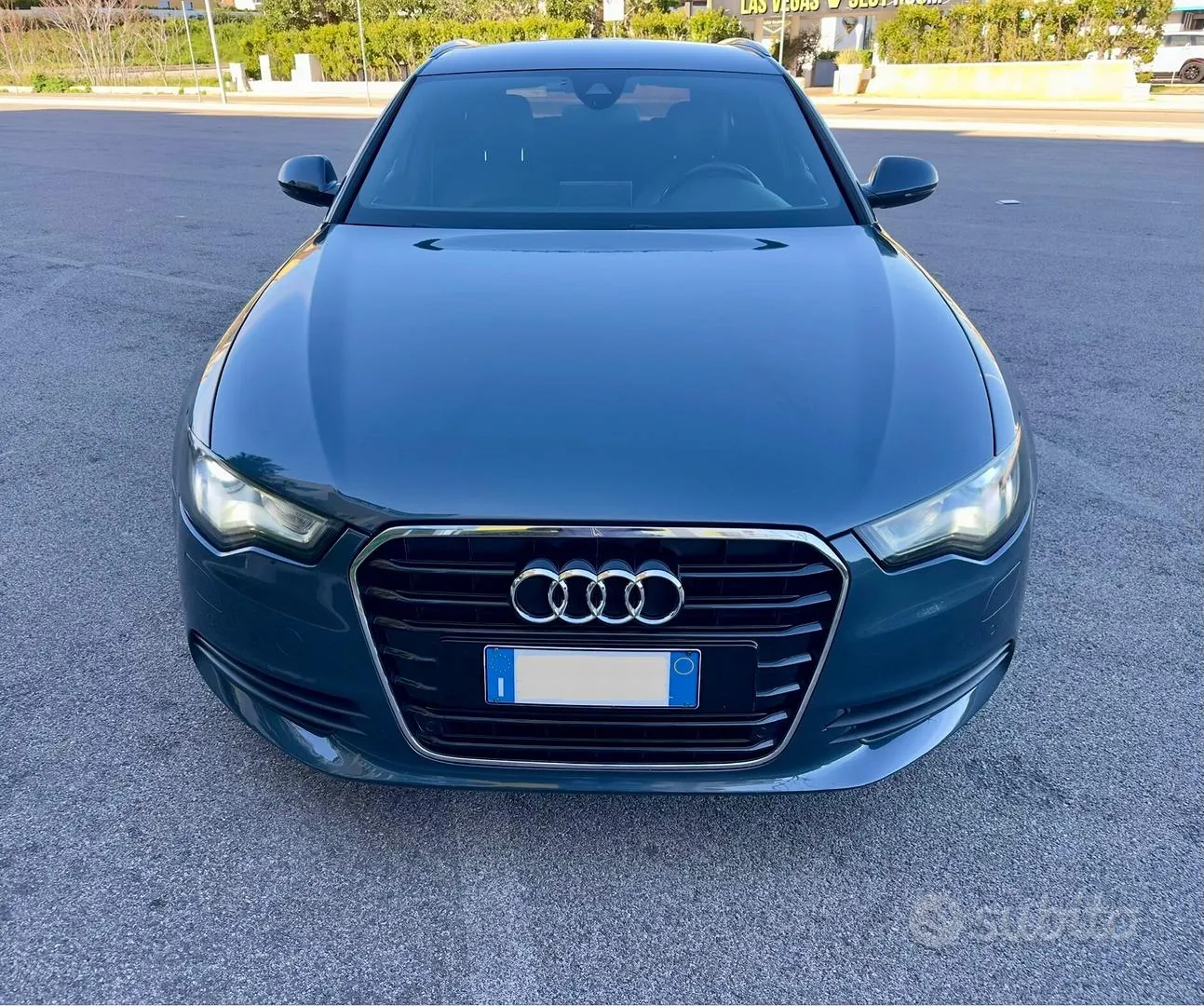 Audi A6 Avant 2012 photo 2