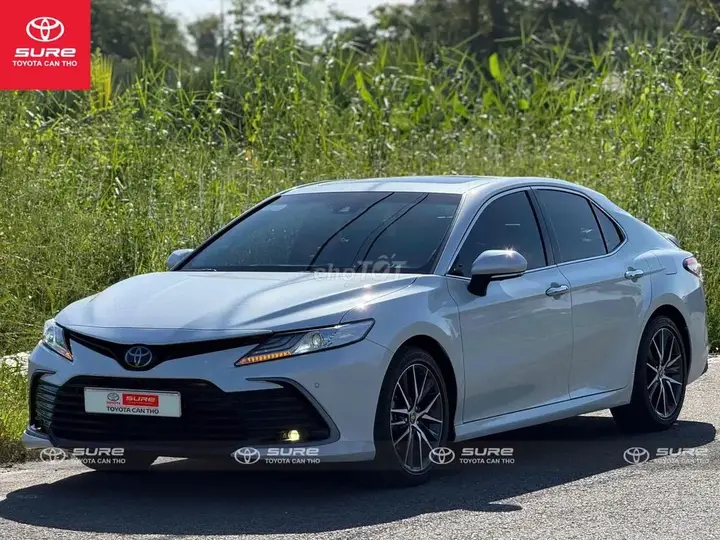Toyota Camry 2023 photo 4