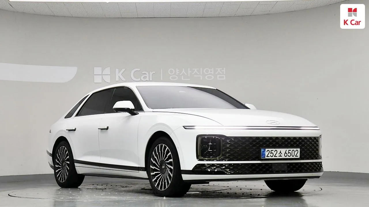 Hyundai Grandeur Hybrid 2023 photo 3
