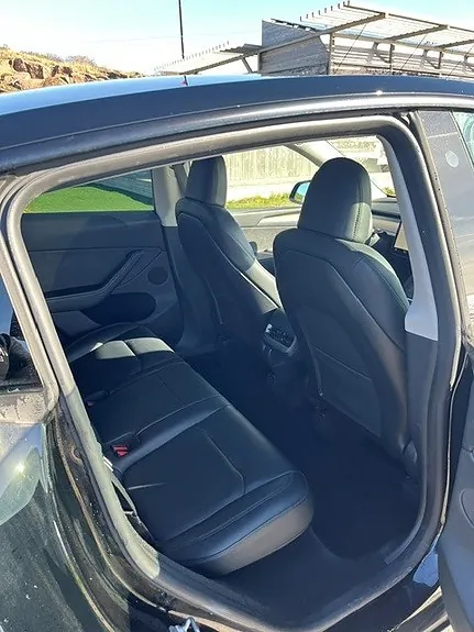 Tesla Model Y 2024 photo 5