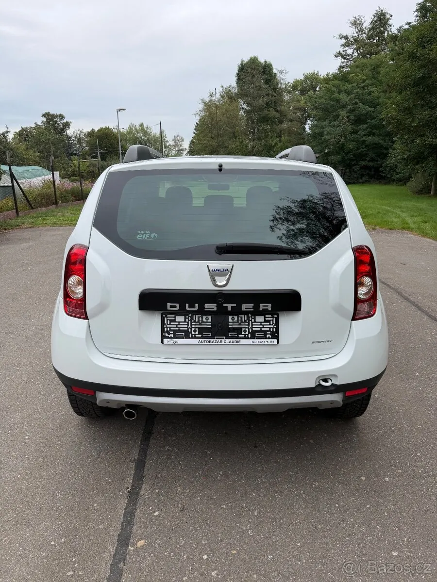 Dacia Duster 2010 photo 3